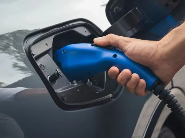 5 Ways to Stretch the Electric Range on Your Toyota Prius Plug-in Hybrid This Fall