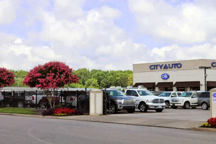 City Auto Memphis dealership and truck inventory on Elmore Road in Memphis, TN