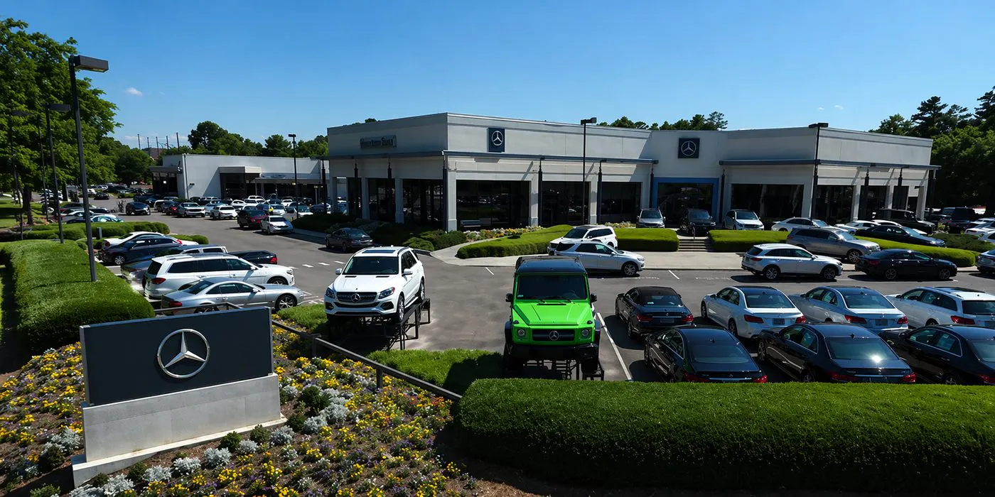 Mercedes-Benz of Birmingham Hoover dealership exterior