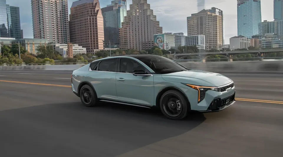 Kia K4