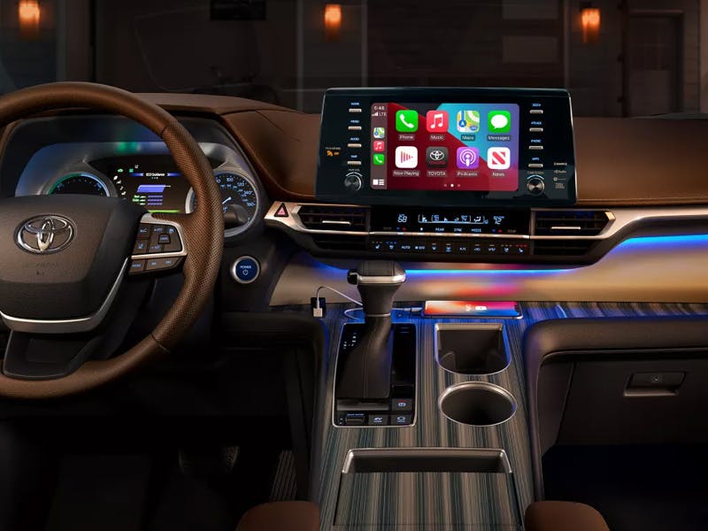 Toyota Sienna Interior Tech