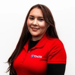 Victoria Servin Photo