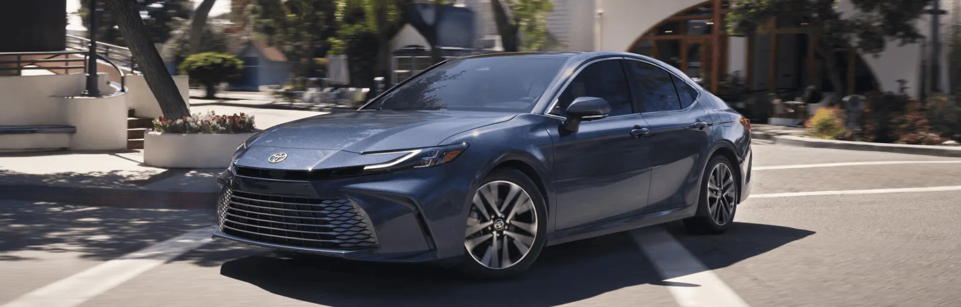 Toyota - Camry - 2026