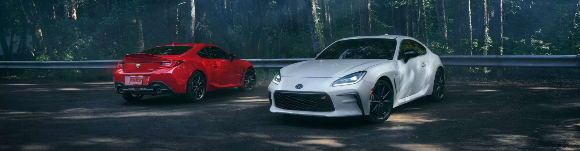 Toyota GR86 Red and White