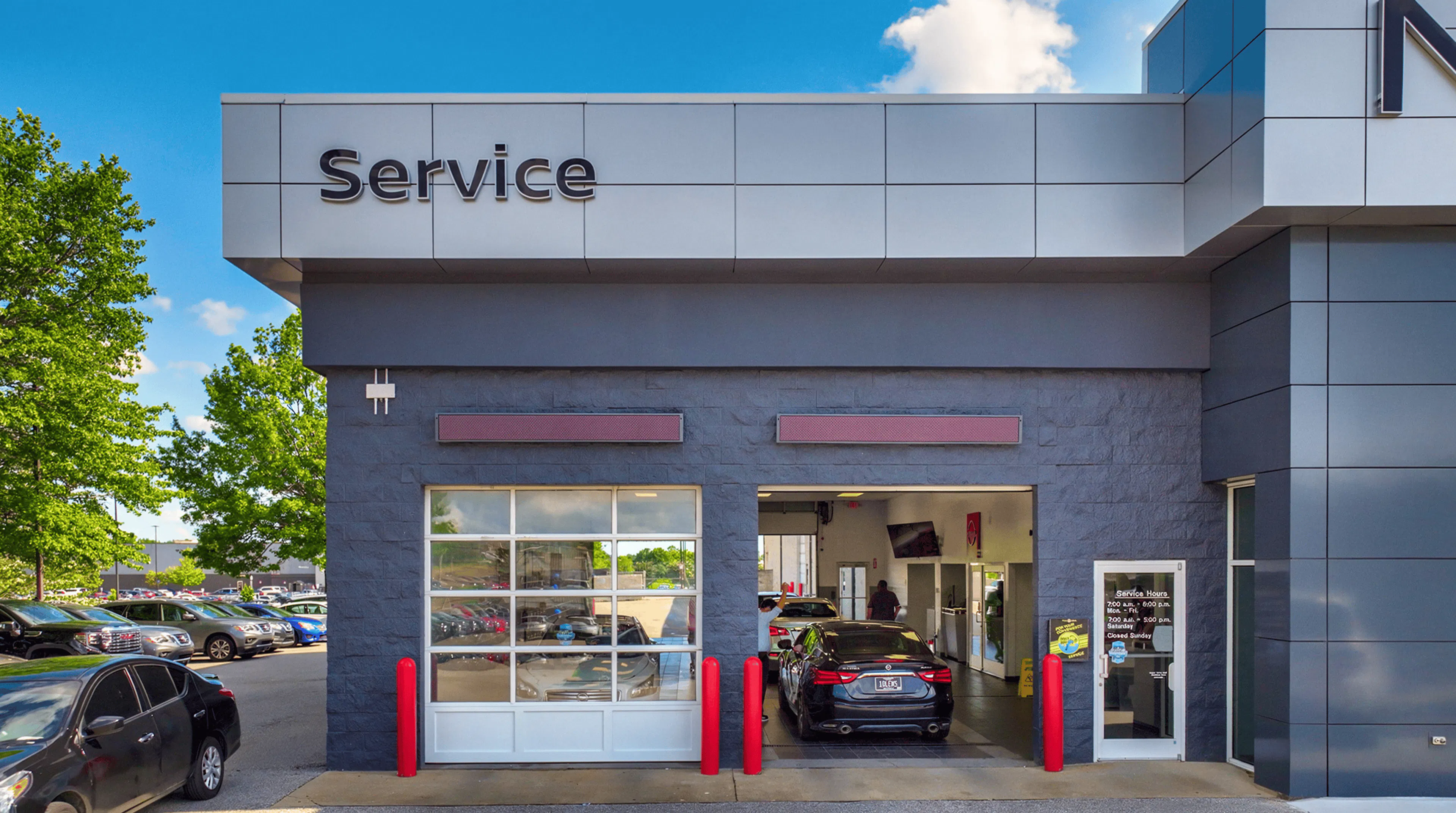 Landers Nissan service department entrance