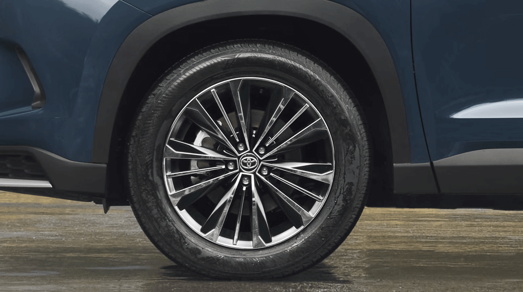 2025 Toyota Prius New Vehicle Coverage Lifestyle Feature