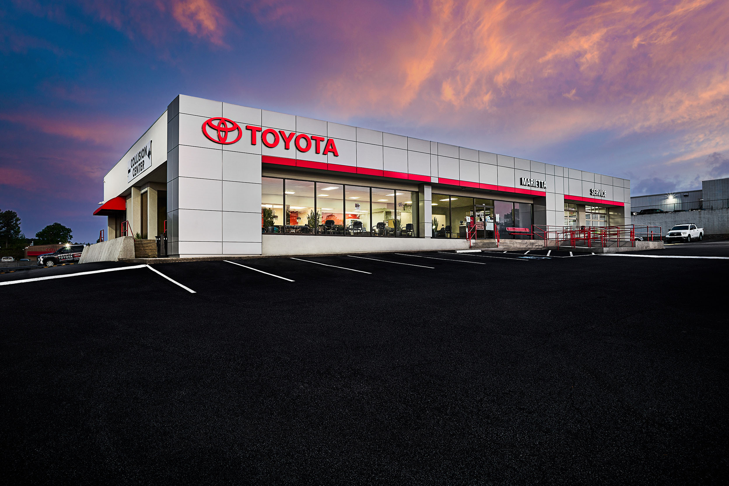 Service Center Store Front thumbnail