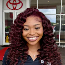 Ariel Mizell Photo