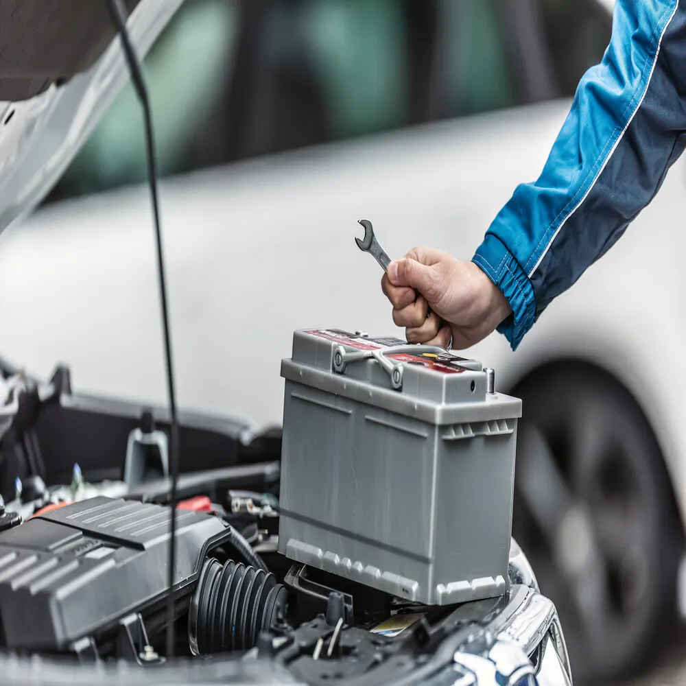 Battery Replacement – $50 Off | Mercedes-Benz of Eugene