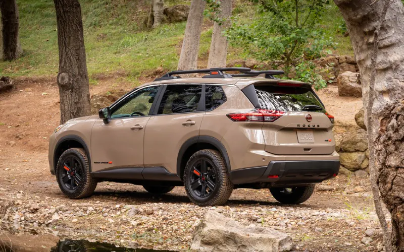 2026NissanRogue-exterior-02