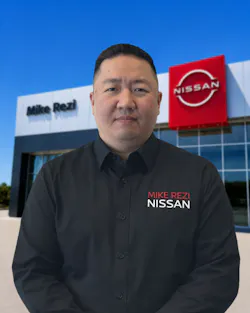 Dong Kim Photo