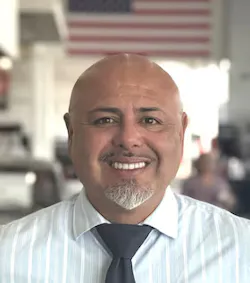 Manny Valtierra Photo