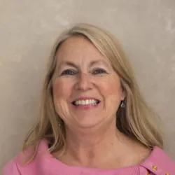 Karen Fischer Photo