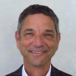 Tom Hirshberg Photo