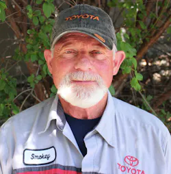 Dennis Knight Photo