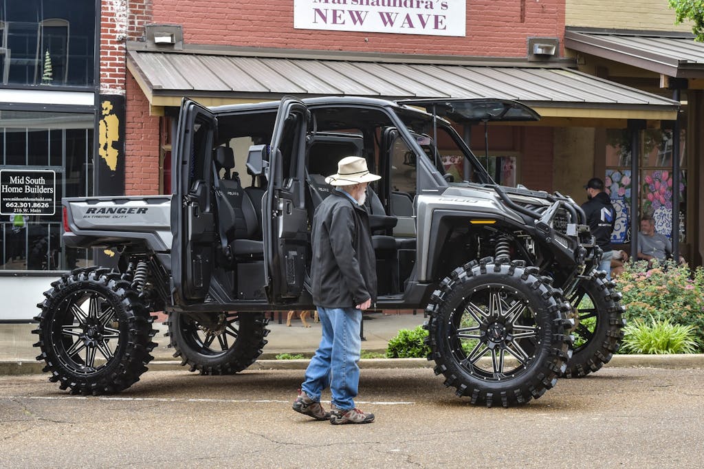 495190209_1193426506128073_701097297420211656_n