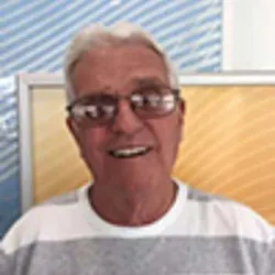 Larry Comstock Photo