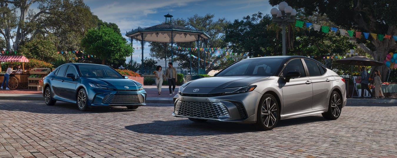 2026 toyota camry hybrid exterior 2