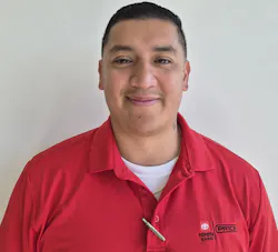 OSCAR REYES Photo