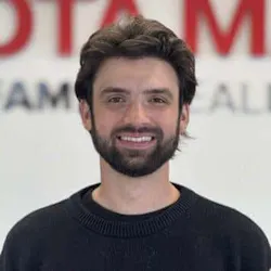 Daniel Yevdayev Photo