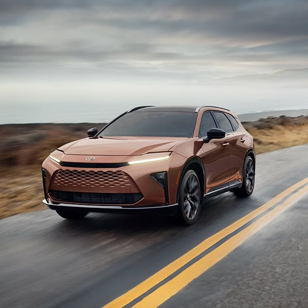 Limited shown in Bronze Age * with available Advanced Tech Package. Prototype shown with options.