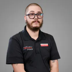 Zach Williams Photo