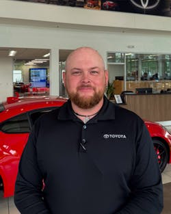 Jonathan Carnes Photo