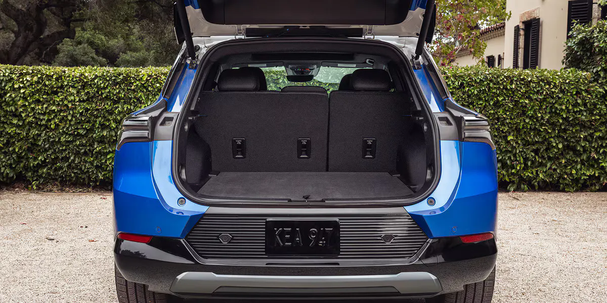 2027 Equinox EV gallery-int-layer-03-v2 A view of the trunk space in the 2027 Chevrolet Equinox EV