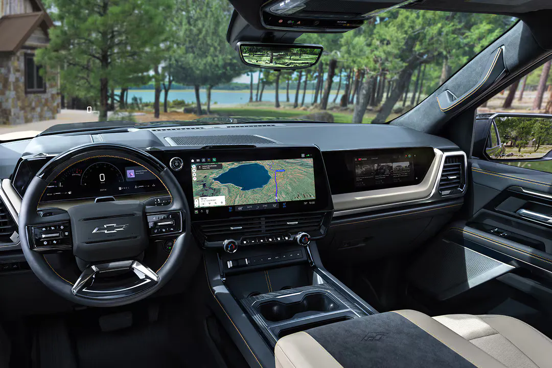 2027-sil-interior-onstar-02v2 Technology and Infotainment system in the 2027 Chevrolet Silverado 1500