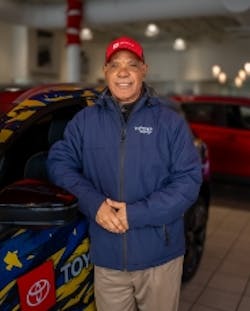 Andrew Akhahon Photo