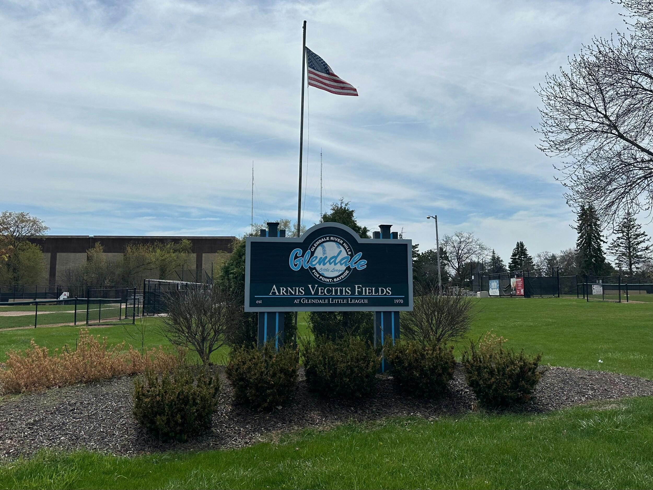 Glendale Little League photo