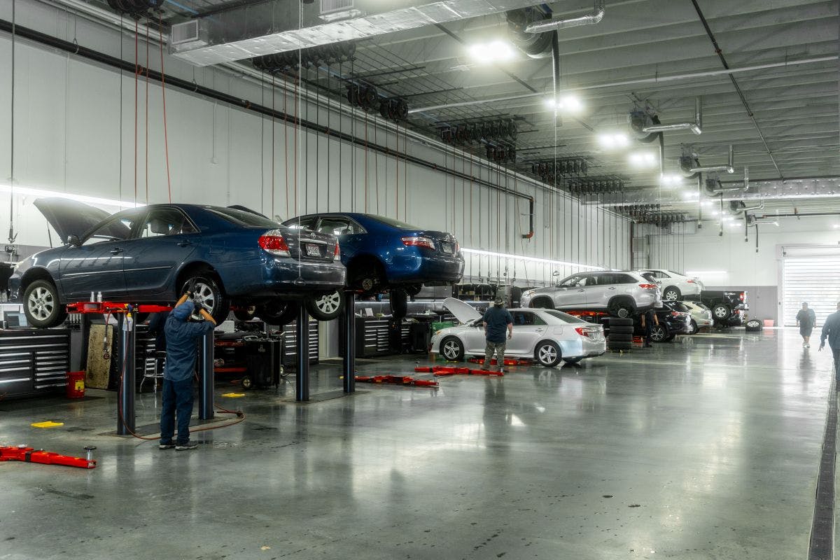 2024 Toyota (Interior)-60